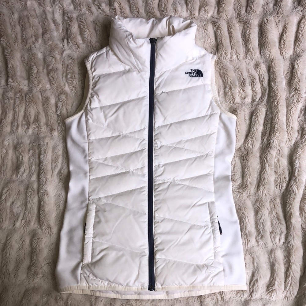 North Face Fitted 600 Down Vest - Picture 1 of 8
